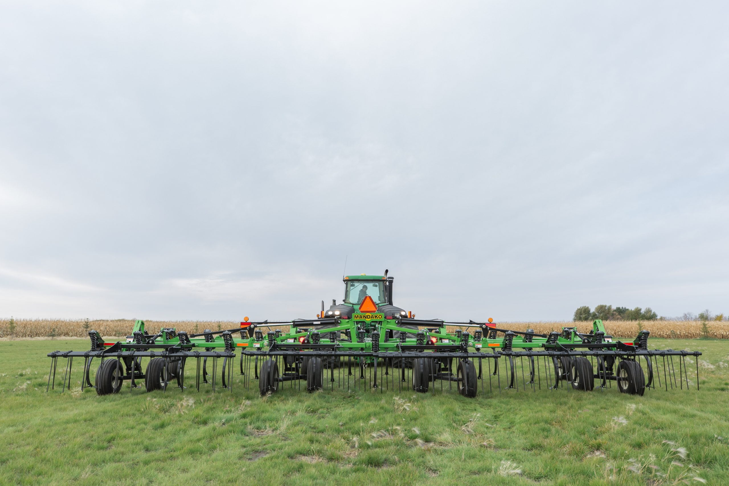 Mandako Chisel Flex chisel plow