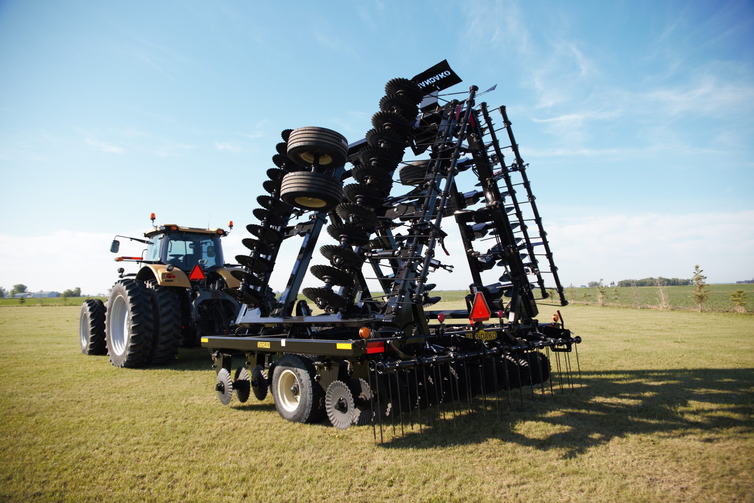 Mandako Tillage Equipment: Precision & Durability 🌾