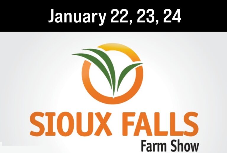 Discover the Mandako 27′ Storm at the Sioux Falls Farm Show! 🌾💨