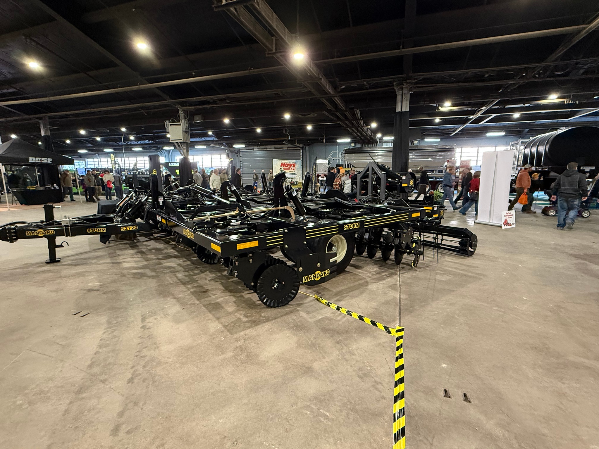 Mandako booth interaction at National Farm Machinery Show