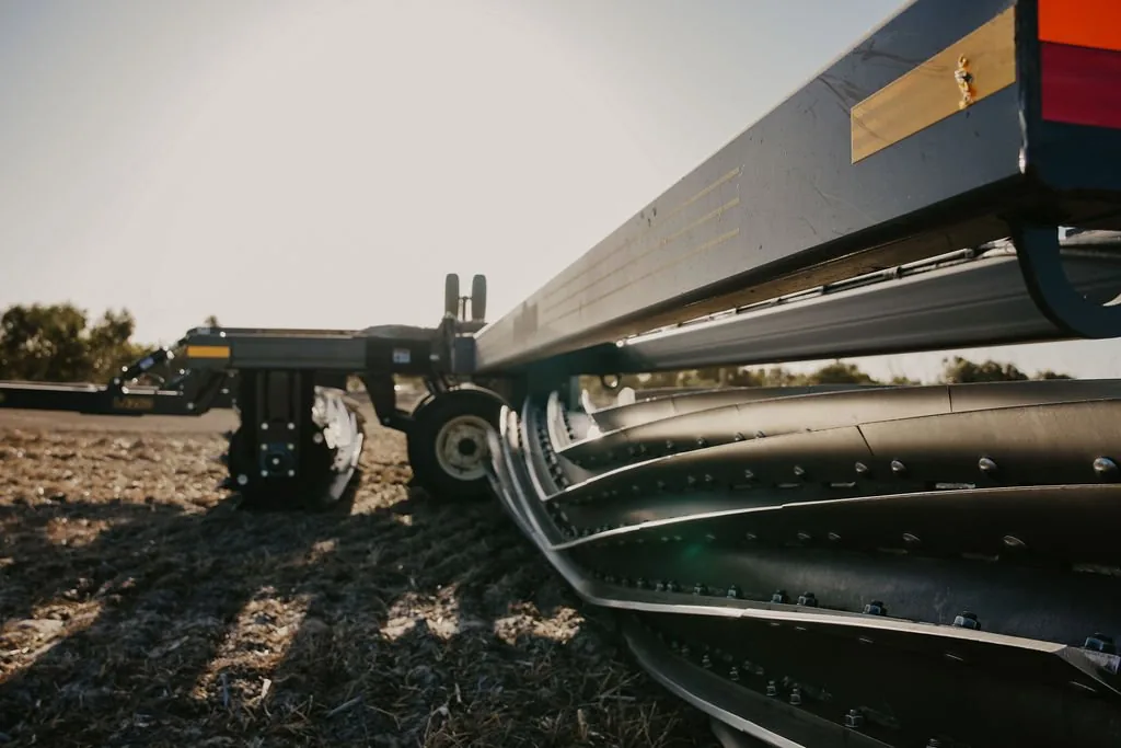 Mandako Cover Crop Crimper rollers in detail on stubble field